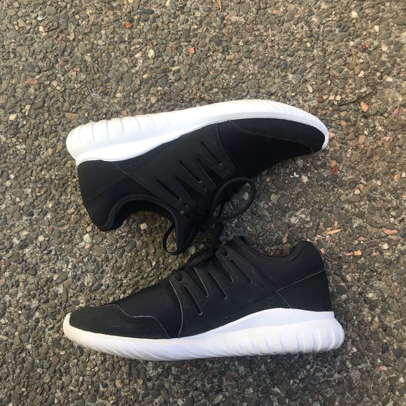 adidas Shoes - Adidas Tubular